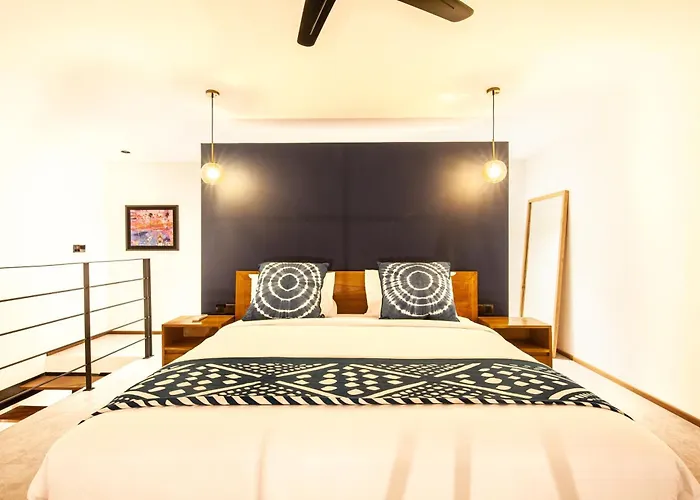 Contemporary Loft 200m From Shore *