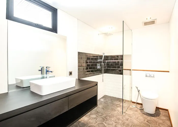 Contemporary Loft 200m From Shore ホテル チャングー
