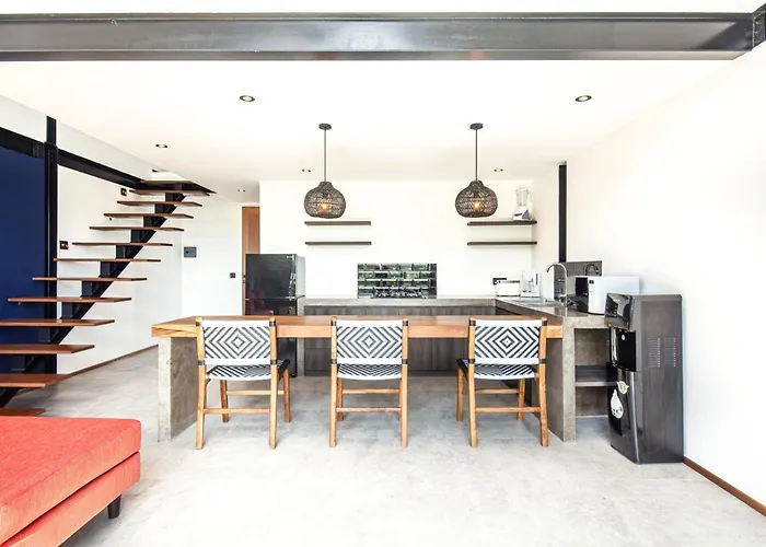 ホテル Contemporary Loft 200m From Shore