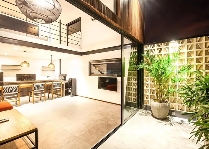Contemporary Loft 200m From Shore ホテル *